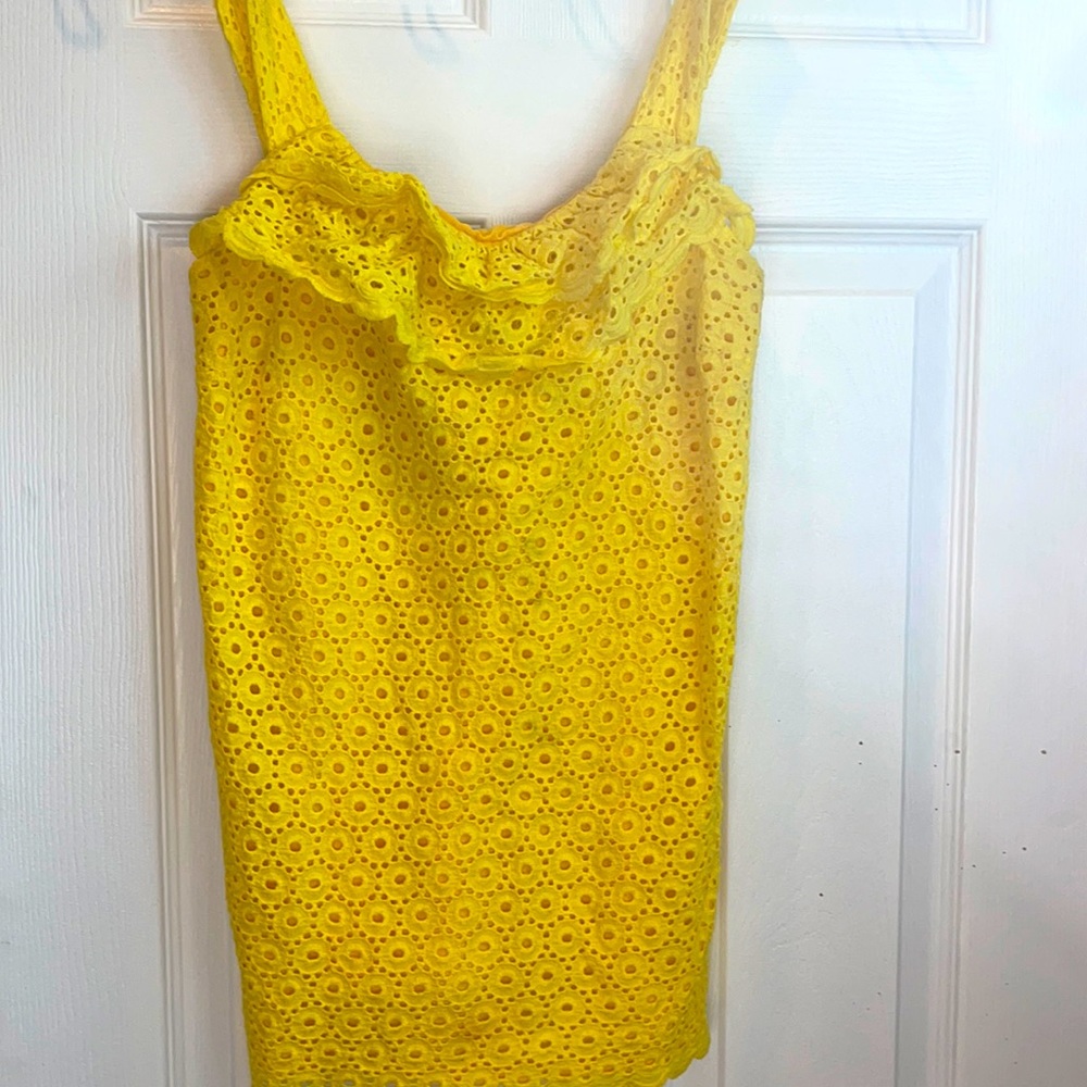 Yellow tank top cotton lined lace small